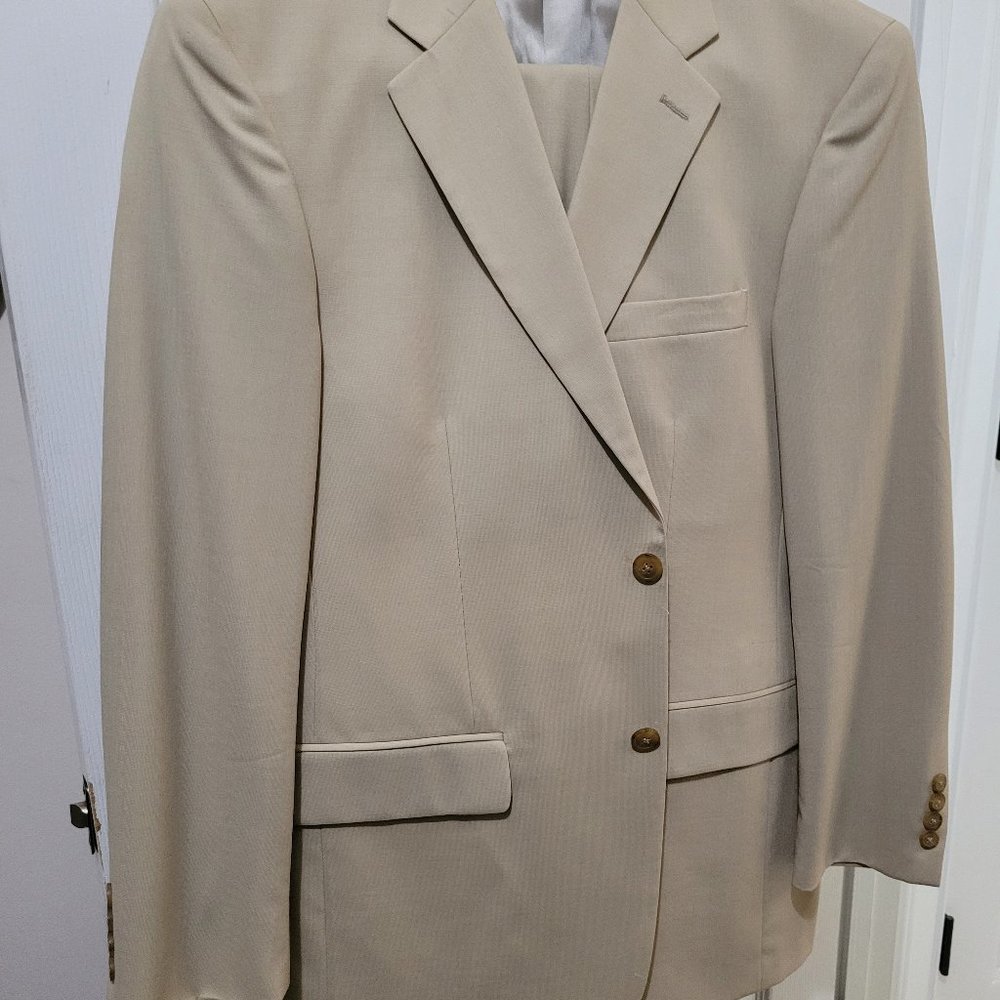 Evan Picone 💯 wool suit